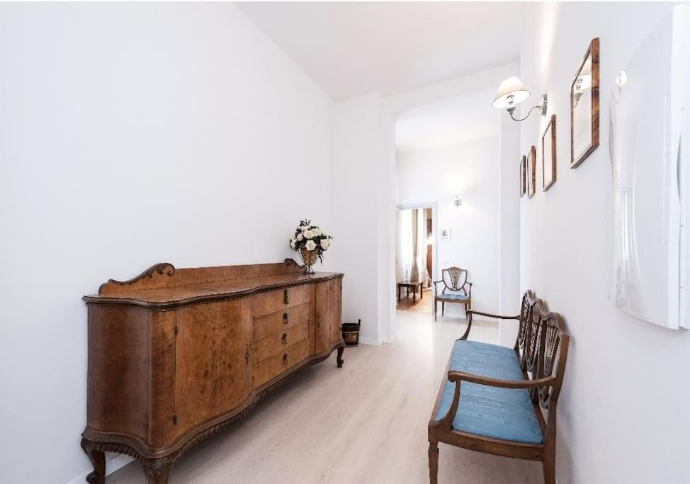 Apartment Dante Florence Luaran gambar
